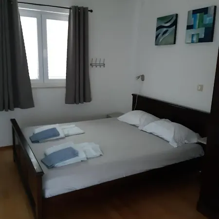 Lizzi Дом отдыха