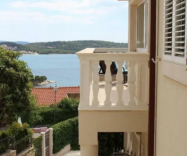Lizzi Tatil Evi Trogir