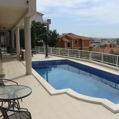 Feriehus Lizzi Trogir