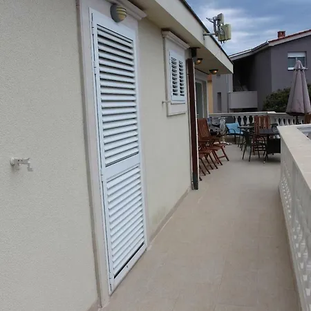 Lizzi Feriehus Trogir