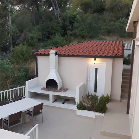 Lizzi Σπίτι διακοπών